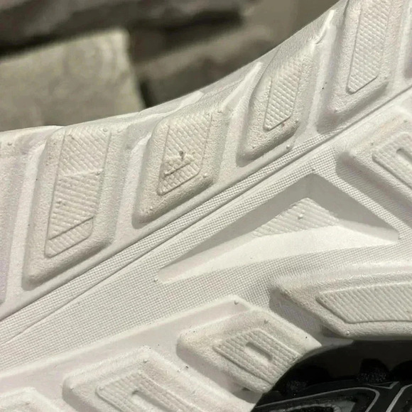 FILA Maranello 21 Air Mesh memory foam, lace up sneakers,athletic walking,casual - Picture 9 of 9